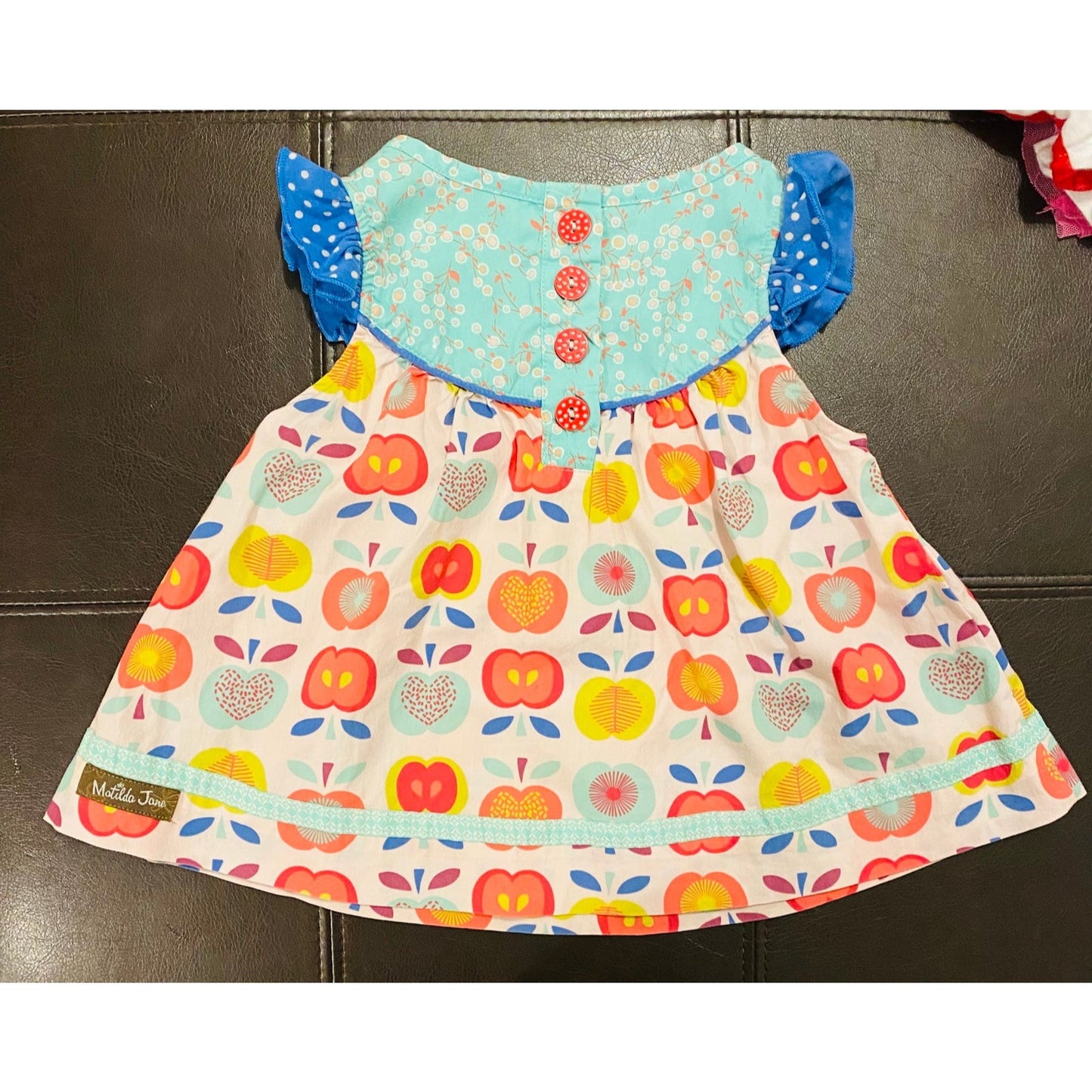 Size 2 Matilda Jane lucia shabby top with apples school