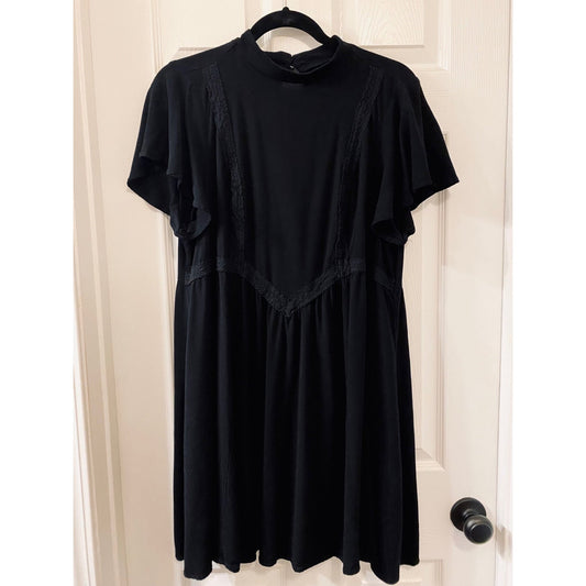 Size 1 black Torrid dress