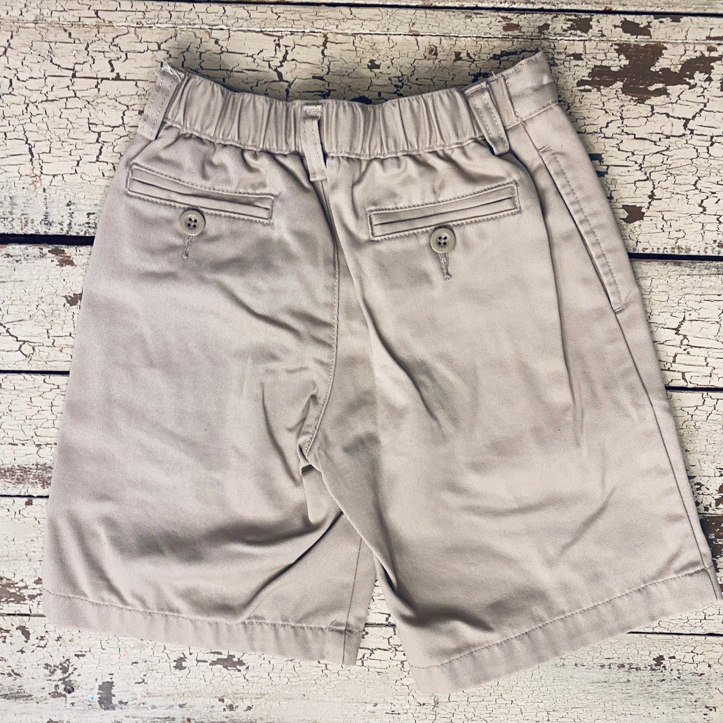 Lands’ End 7 short khaki shorts school