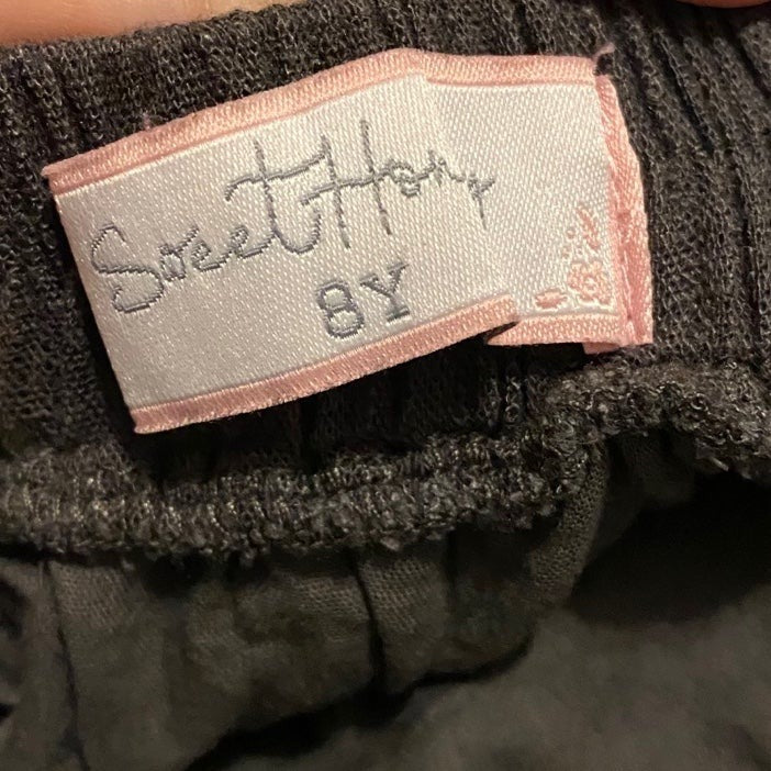 Size 8 Sweet Honey skirt