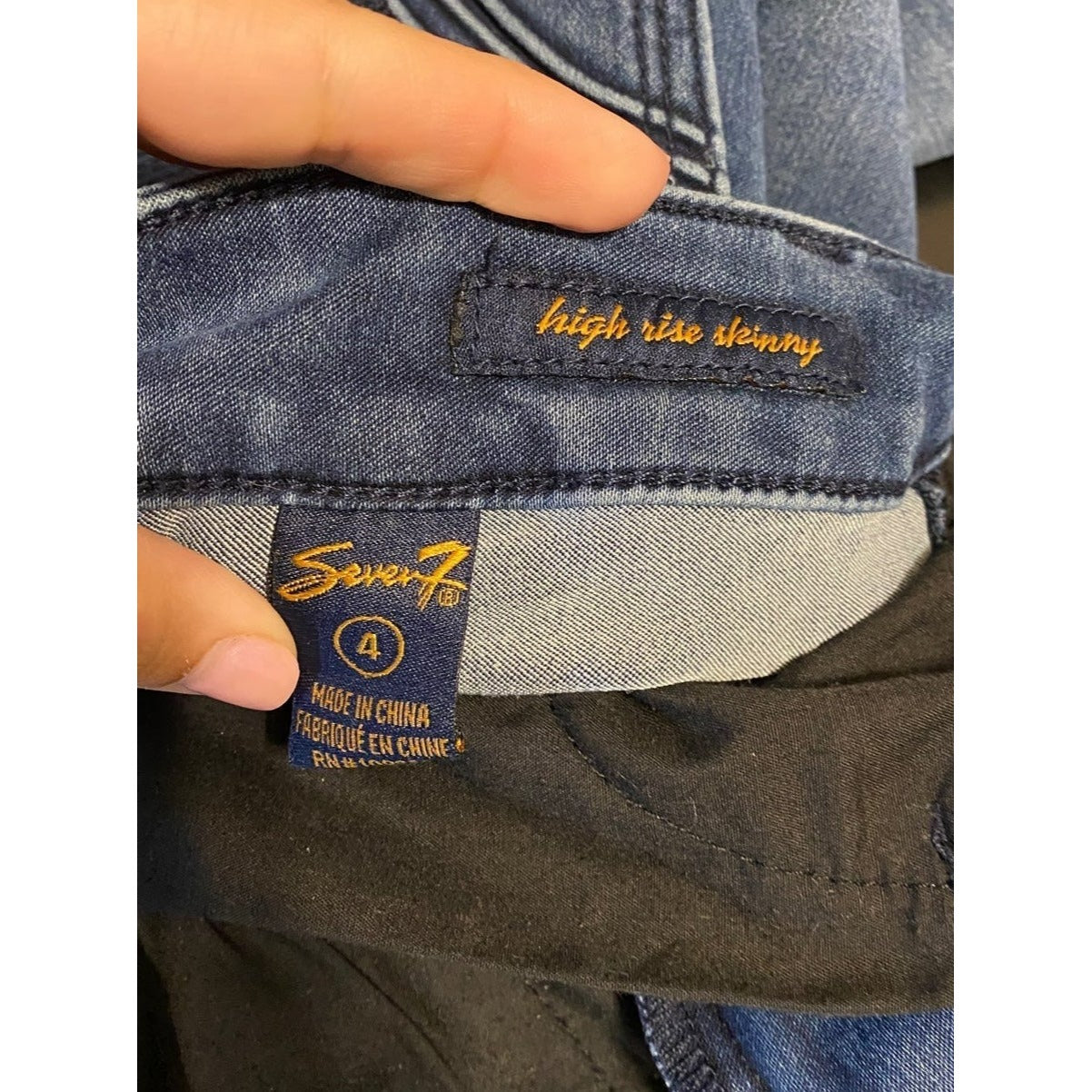 7 for all mankind high rise skinny jeans size 4