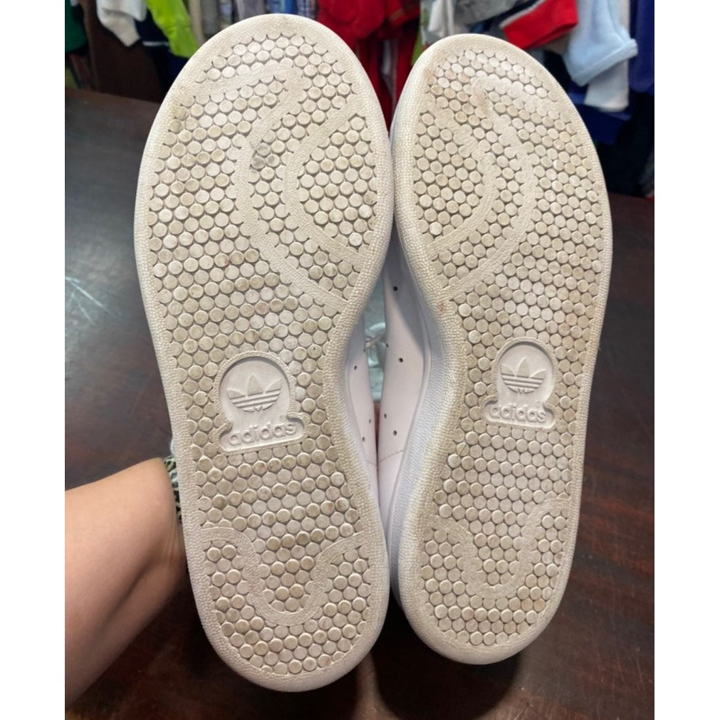 Adidas Stan Smith sneakers youth size 5