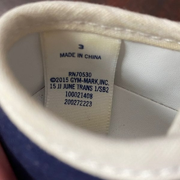 Size 3 baby boys Janie and Jack crib shoes