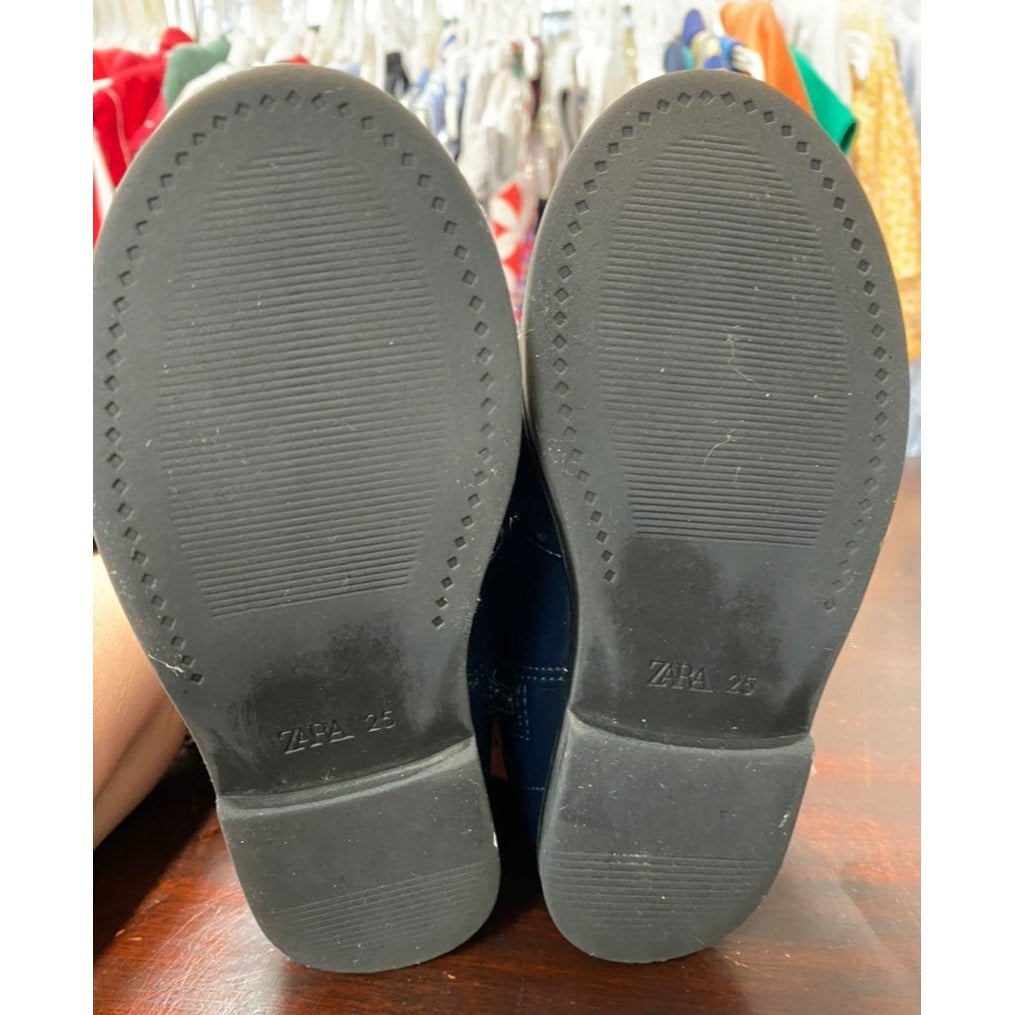 Zara girls black Boots size 25
