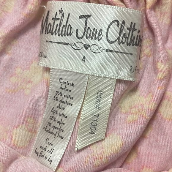 Size 4 Matilda Jane strawberry tunic
