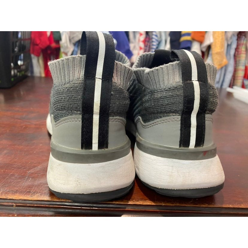 adidas slip sock sneakers size 3 youth