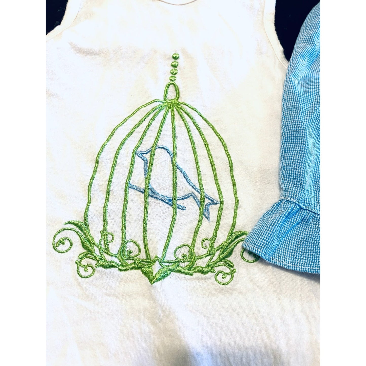 2T bird ruffle shorts outfit