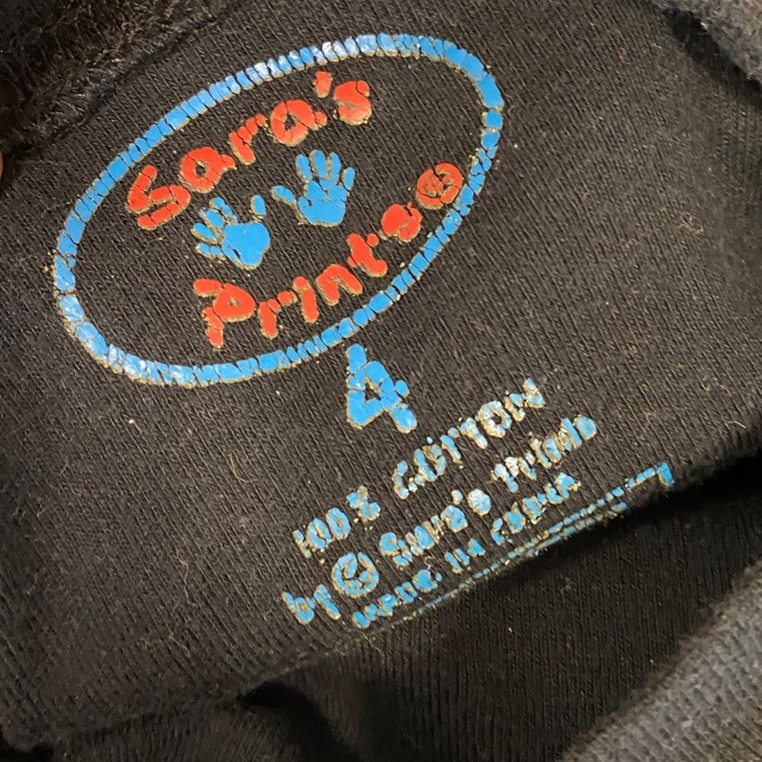 Size 4 Halloween vampire costume tee