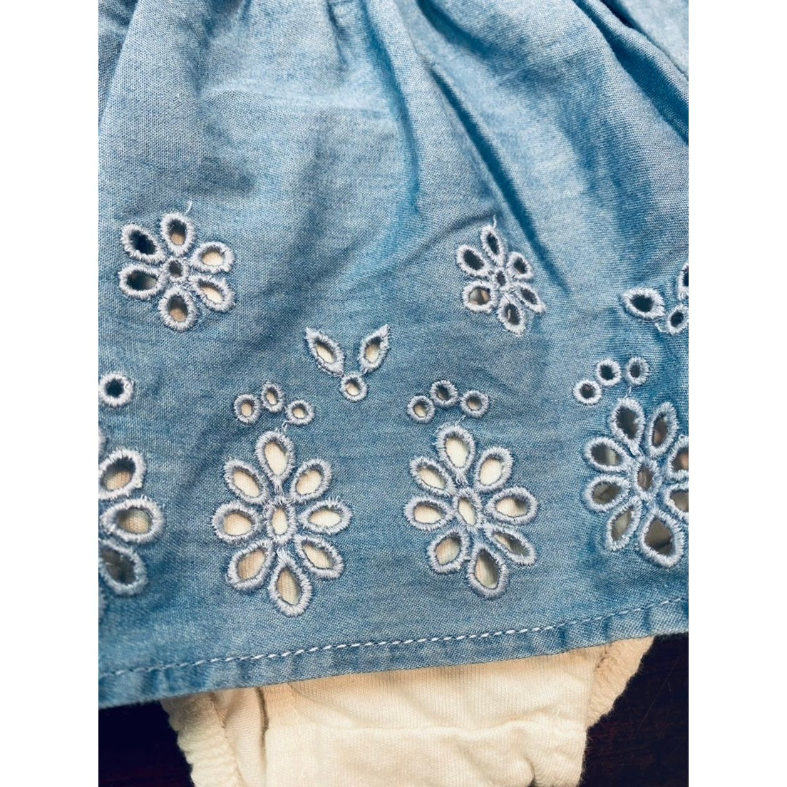 3-6 months baby Gap bloomer set