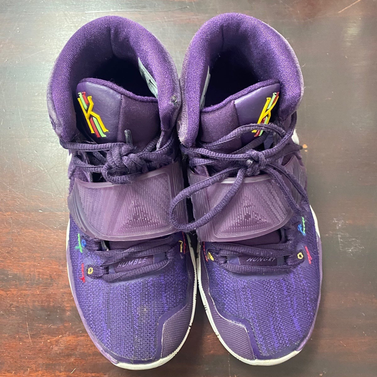 Size 5.5 Youth Nike Kyrie 6 enlightenment sneakers