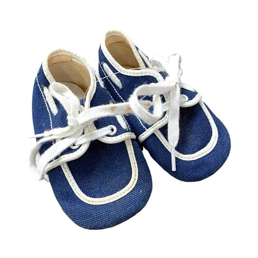 Vintage baby boys crib shoes