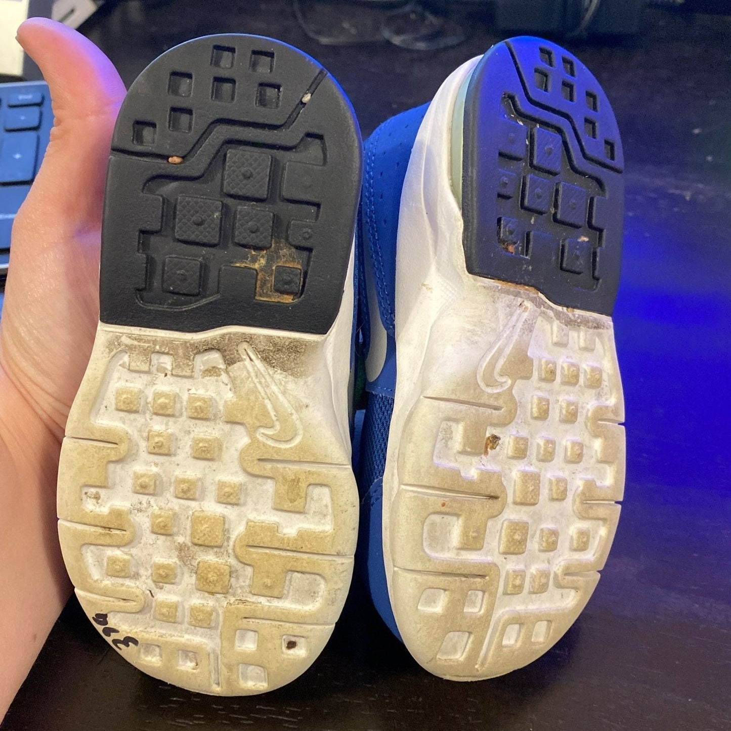 Size 6 toddler Nike Air Max sneakers