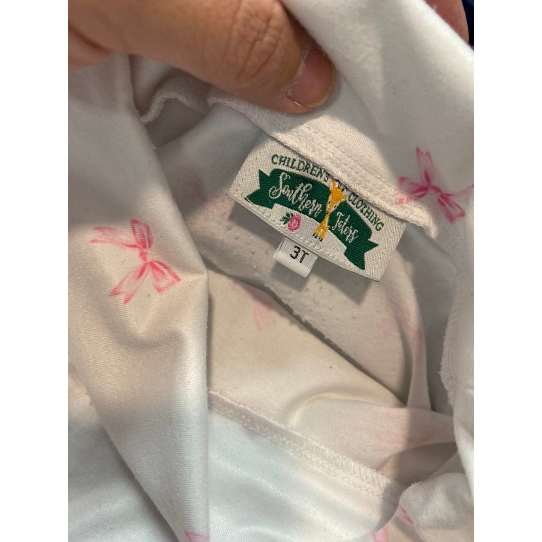 3T boutique turtleneck with bows