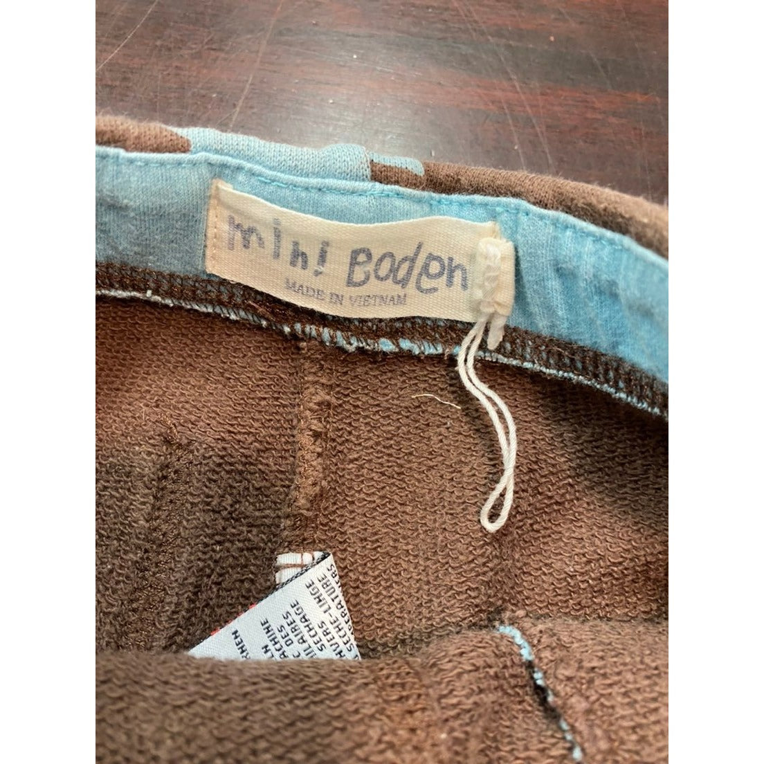 Size 6 mini boden shorts