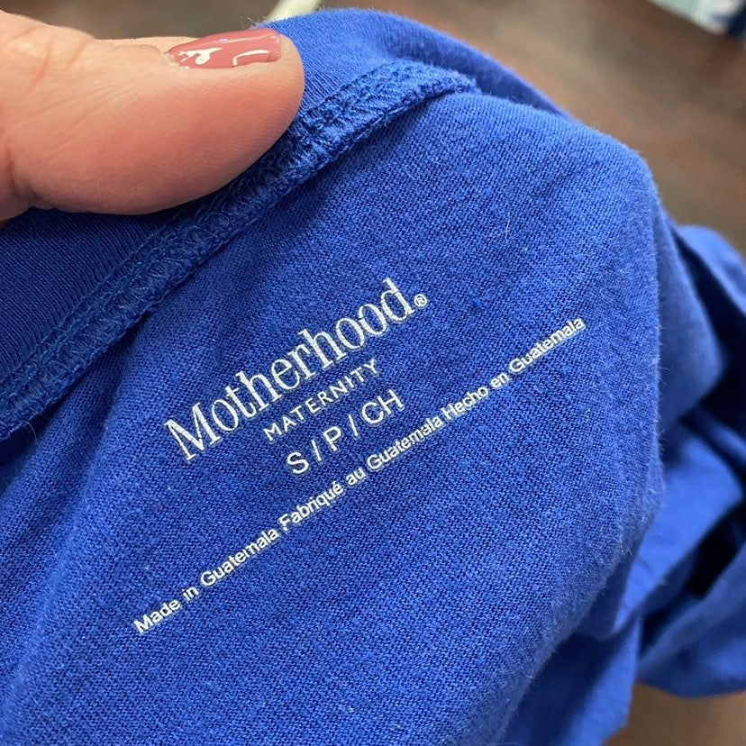 Small maternity tshirt: "you're kickin' me smalls"