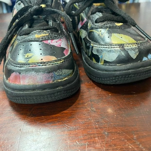 Size 7c Nike force 1 LLX floral sneakers