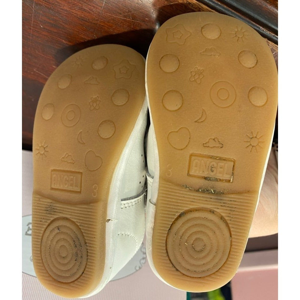 Size 3 white angel baby shoes