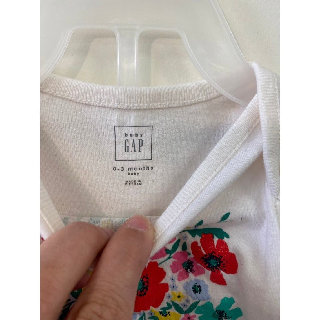 Baby gap outfit 0-6 months
