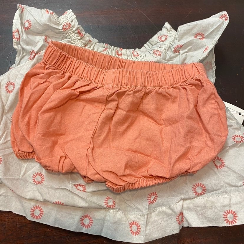 3-6 months baby Gap bloomer set