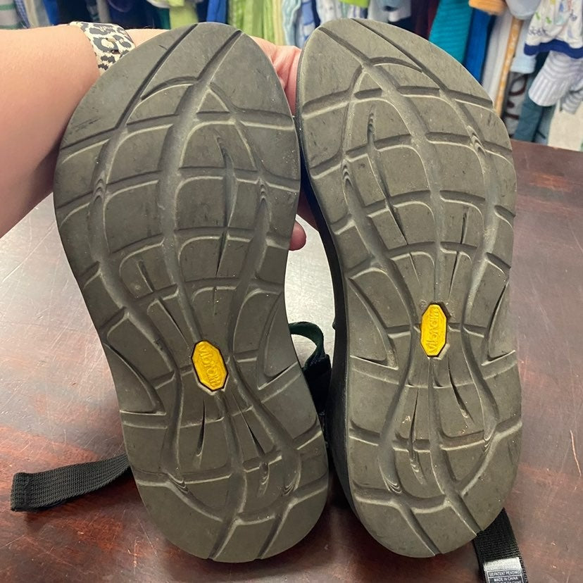 Size 5 womens Chaco sandals