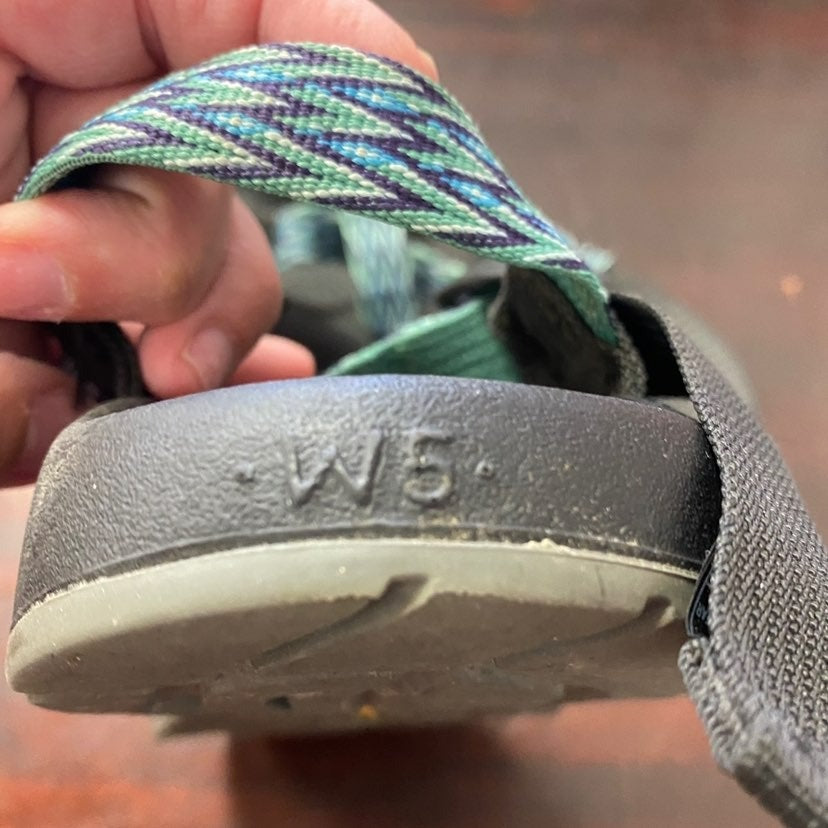 Size 5 womens Chaco sandals
