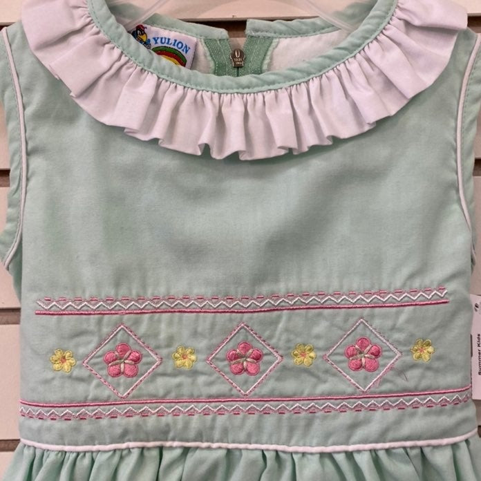 3/4 vintage girls smock dress