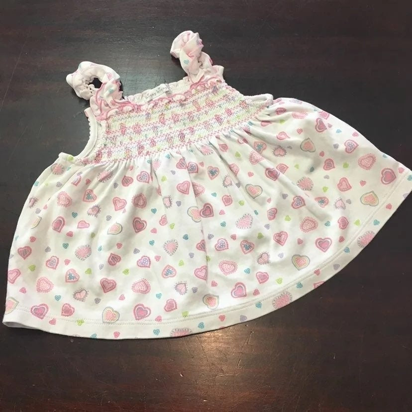 Size 2 Kissy Kissy smocked hearts 2 piece set- pima