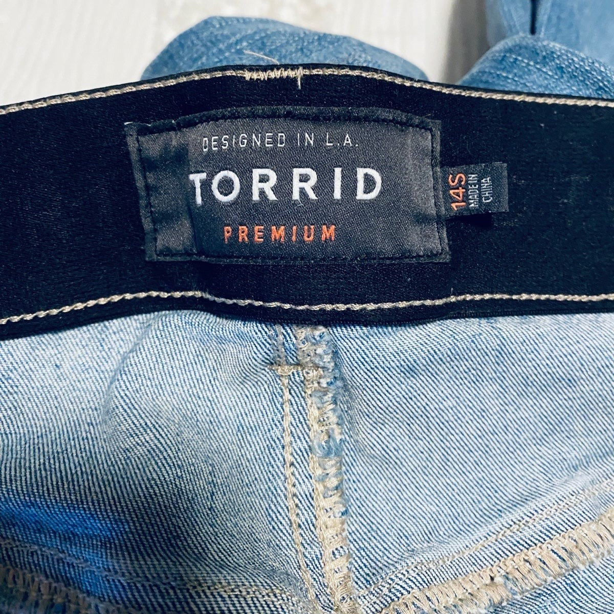 14s Torrid Bombshell Skinny Jeans premium denim