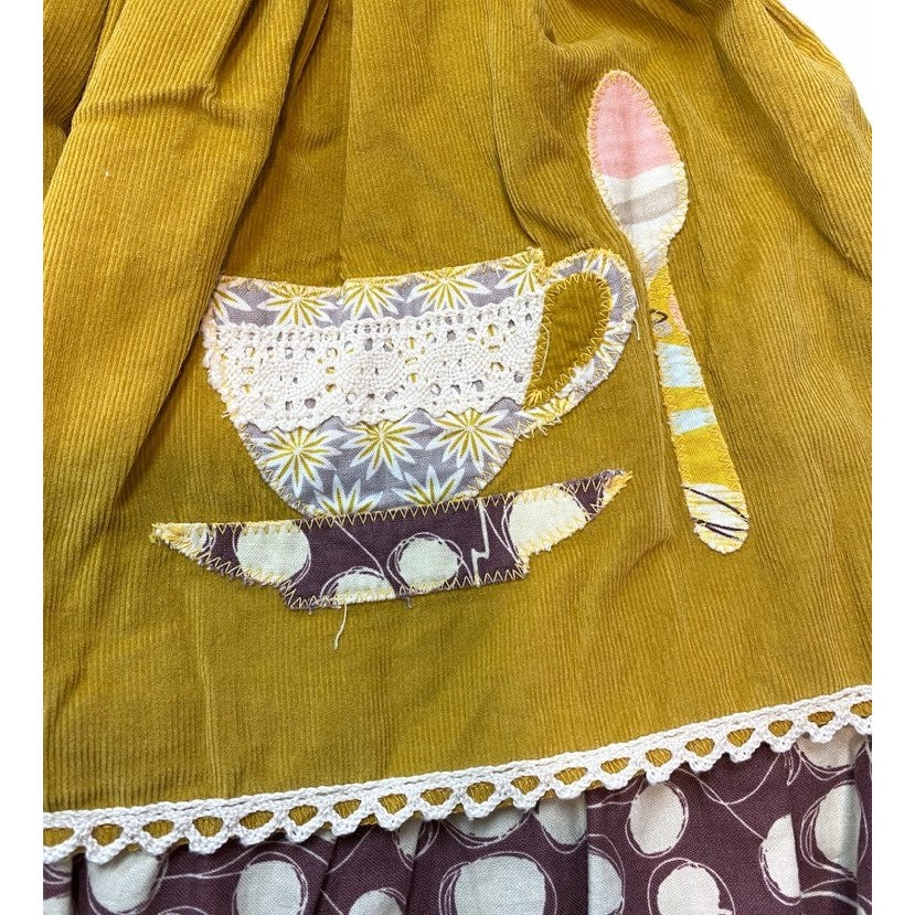 Size 5 Vintage teacup boutique skirt
