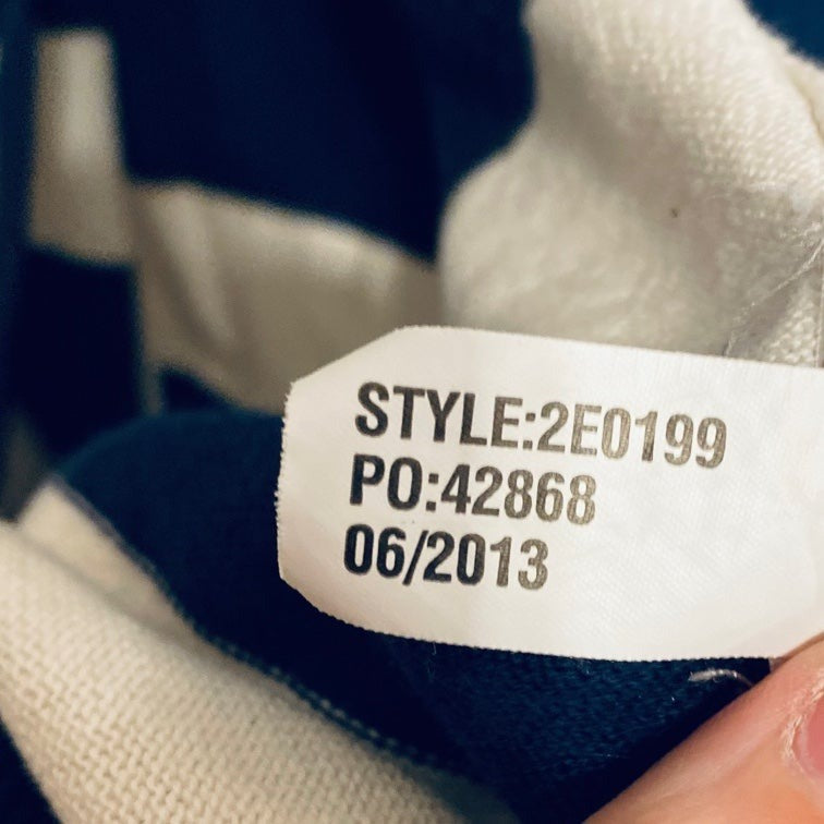 Small Vineyard Vines blue and white striped cardigan
