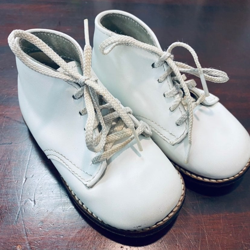 4.5 vintage toddler hard bottoms shoes