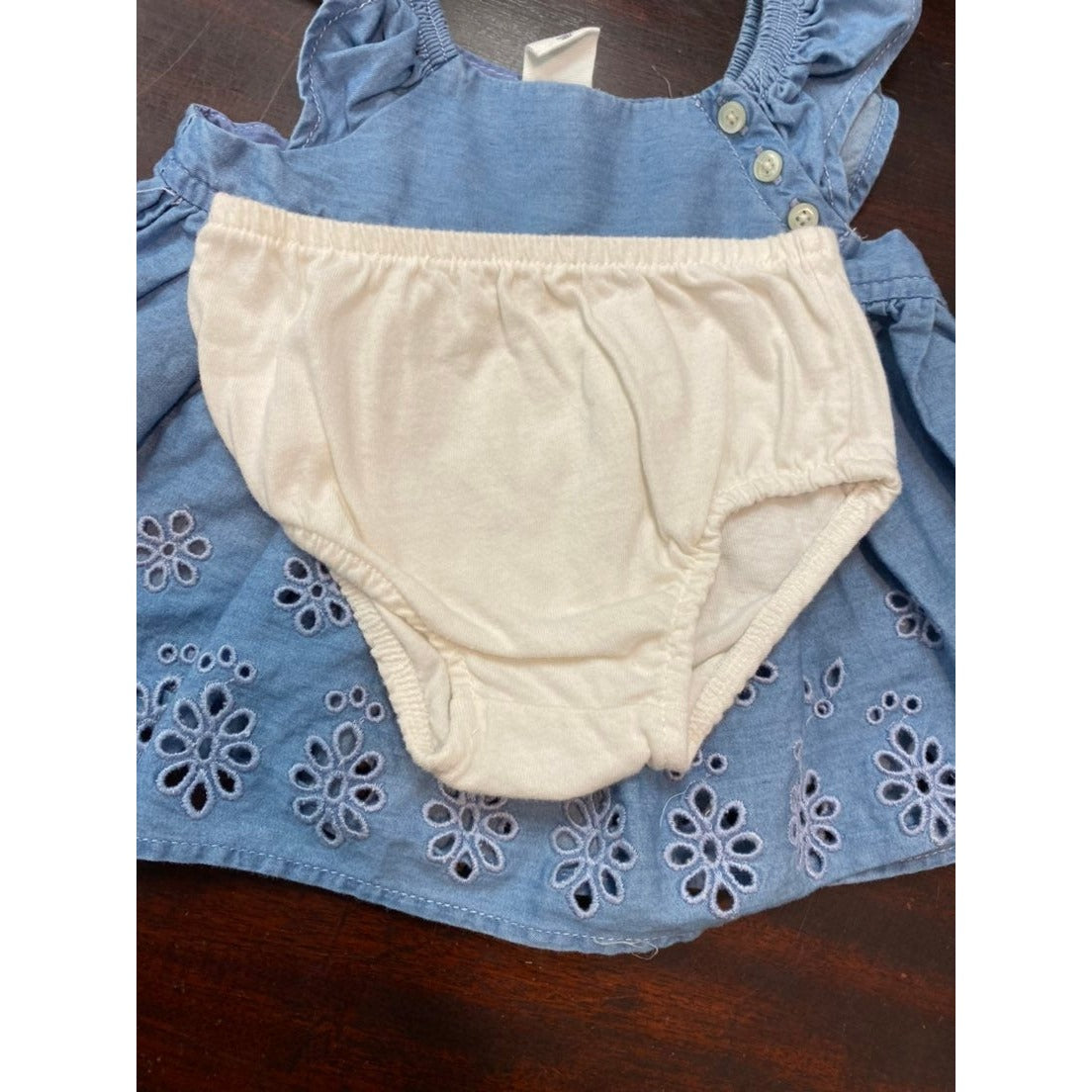 3-6 months baby Gap bloomer set