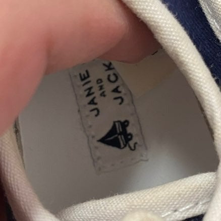 Size 3 baby boys Janie and Jack crib shoes