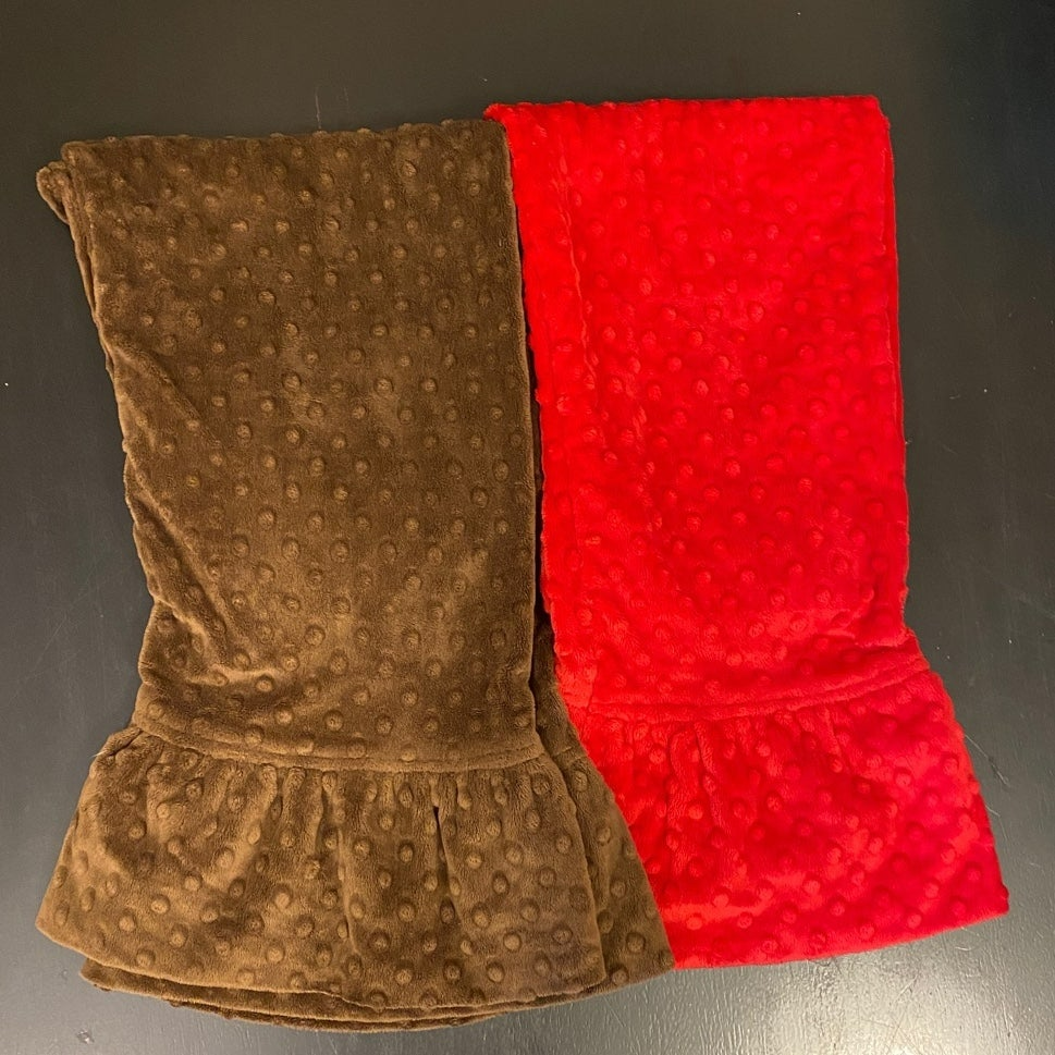 Size 8 holiday ruffle pants bundle