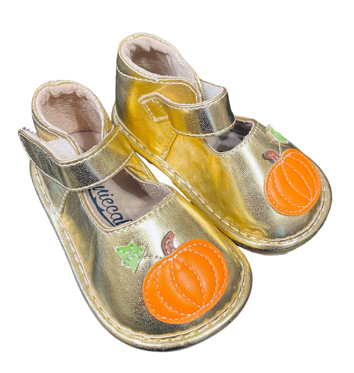 Size 3 pumpkin squeaker shoes