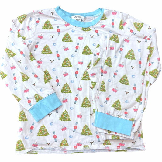 Size 7 Christmas pajamas