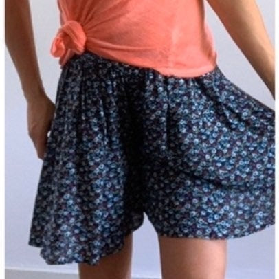 Matilda Jane size 12 floral lagoon short