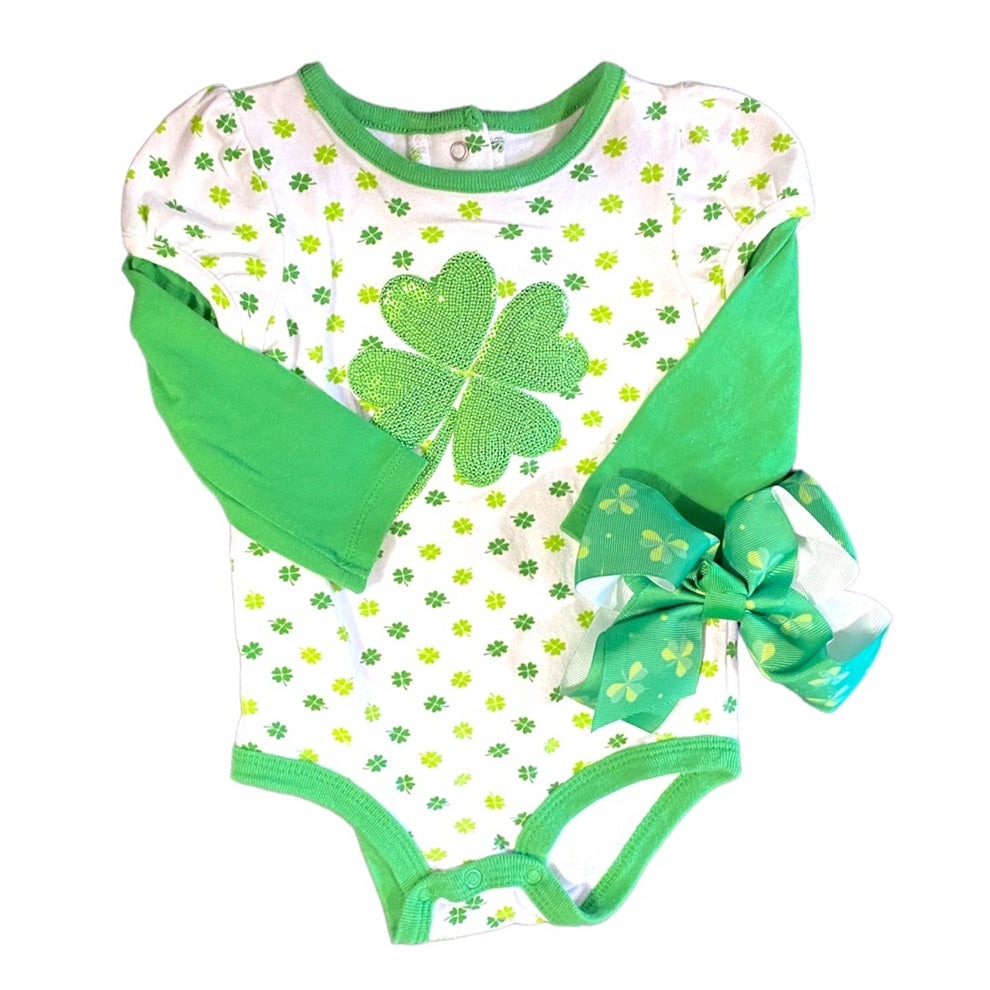 6-9 months baby girls St. Patrick’s day shamrock bundle