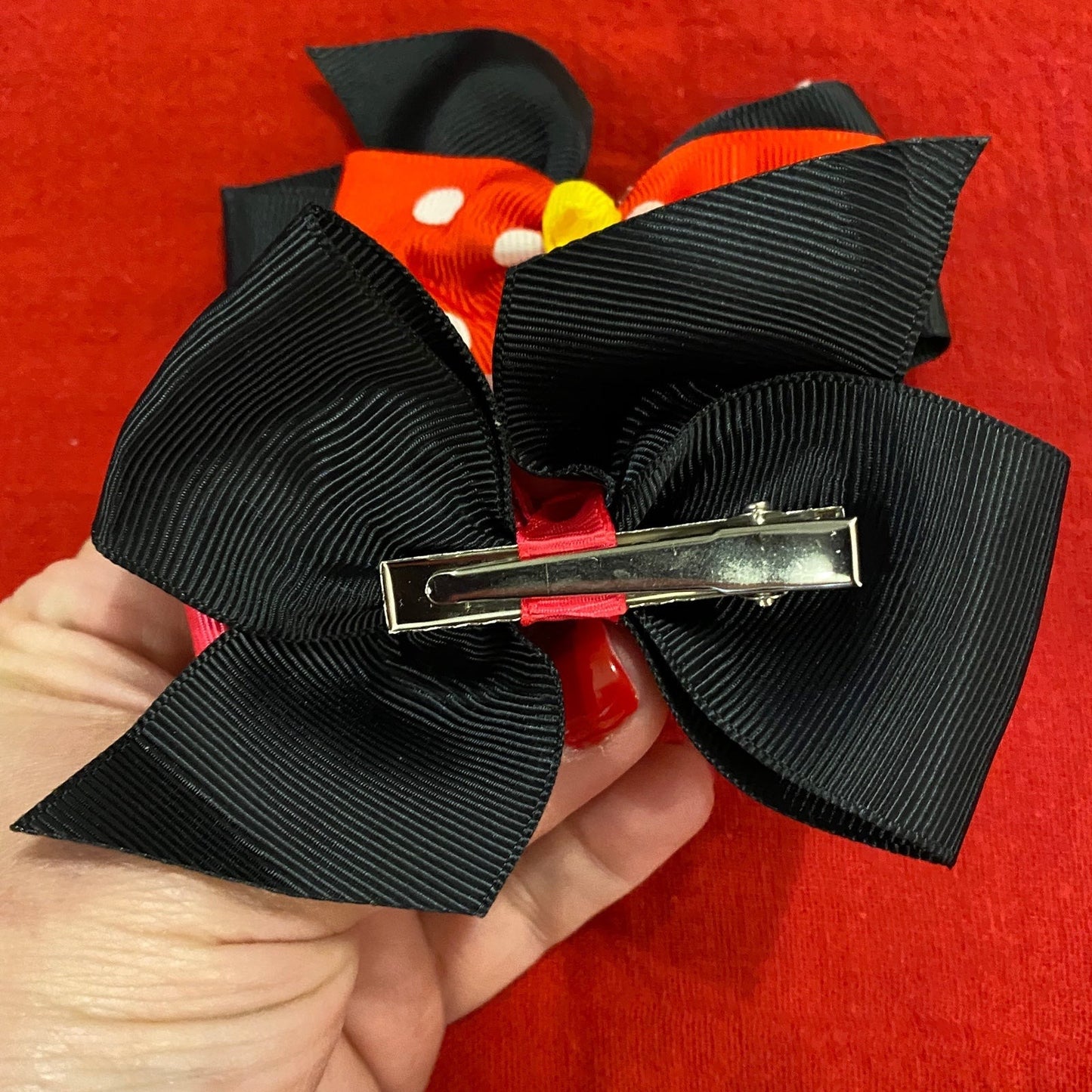 New Minnie Mouse bows gift set