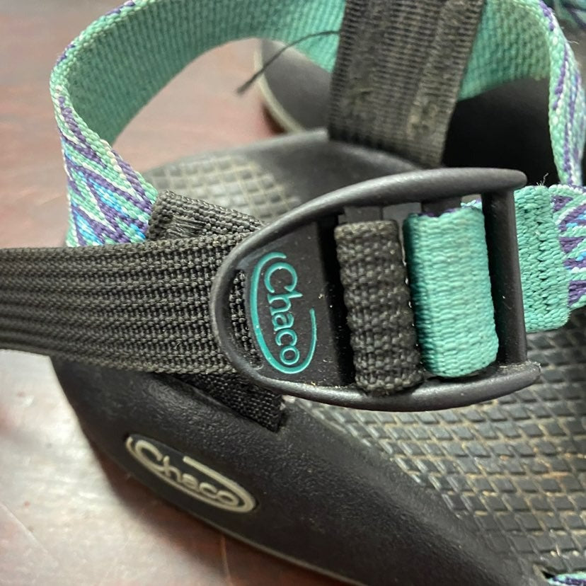 Size 5 womens Chaco sandals