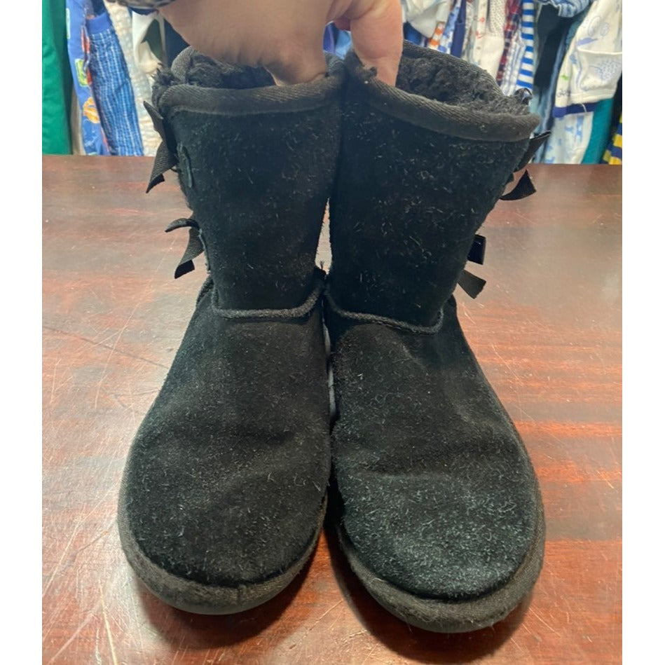 Size 13 girls Ugg Boots
