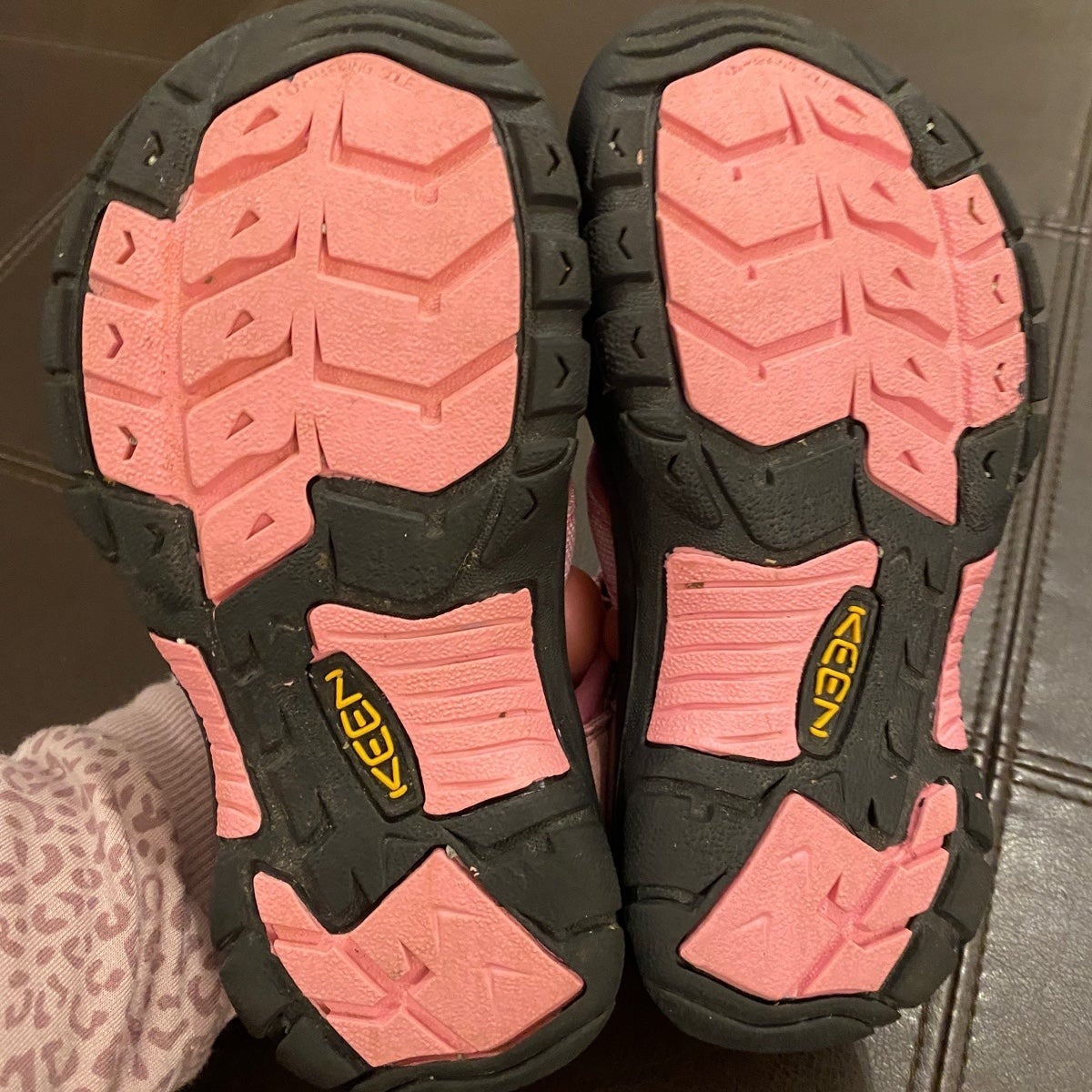 Girls size 12 pink Keen sandals