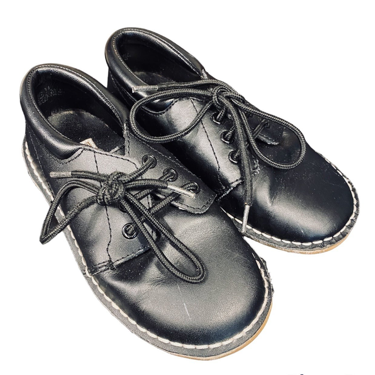 Size 11 black leather L’amour lace up oxfords