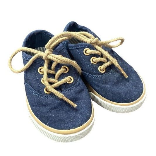 Size 6 vintage Janie & Jack sneakers