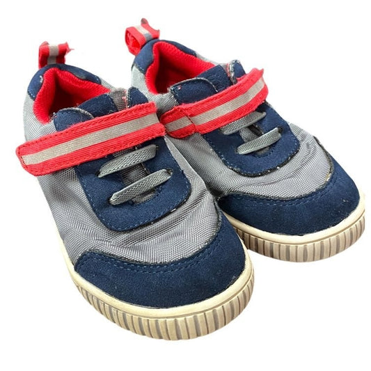 Size 9 Livie & Luca Sneakers