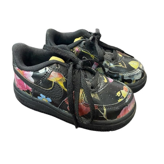 Size 7c Nike force 1 LLX floral sneakers