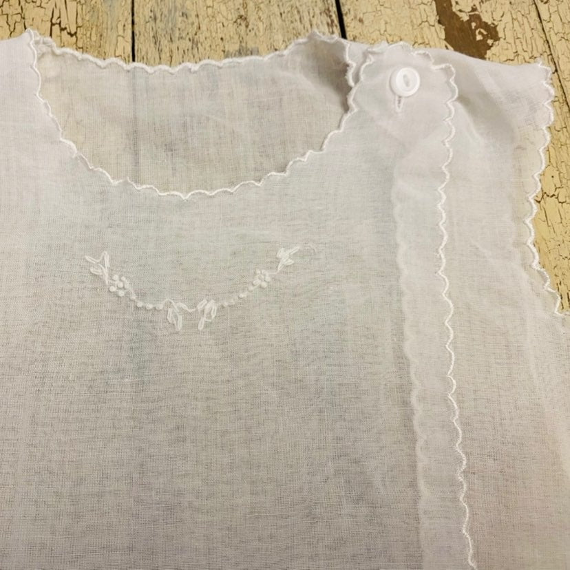 Vintage embroidered diaper shirt