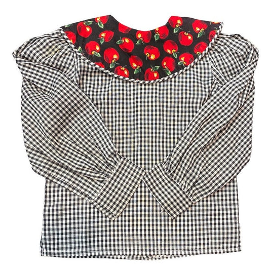 Size 3 girls vintage apple Top