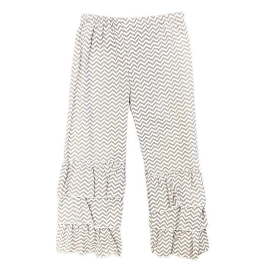 New 3/4 gray ruffle pants